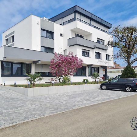 Gaestehaus Zeppelin Uhingen Экстерьер фото